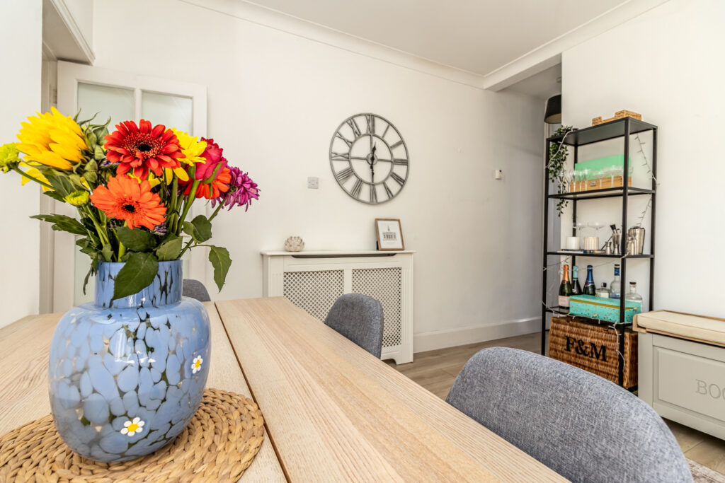 3 bedroom house Sold STC, Westfield Road, Southsea, PO4 – photo 9