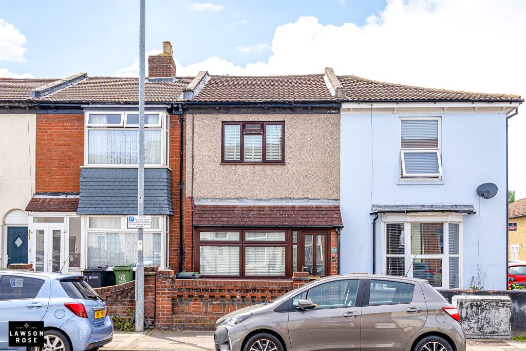 2 bedroom house Sold STC, Stamshaw Road, Portsmouth, PO2 – photo 6