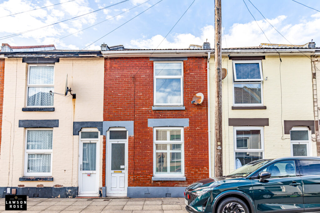 2 bedroom house for sale, Barnes Road, Portsmouth, PO1