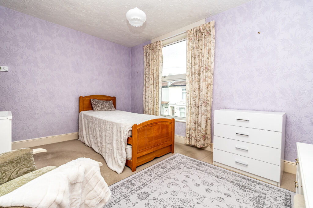2 bedroom house for sale, Westfield Road, Southsea, PO4 – photo 5