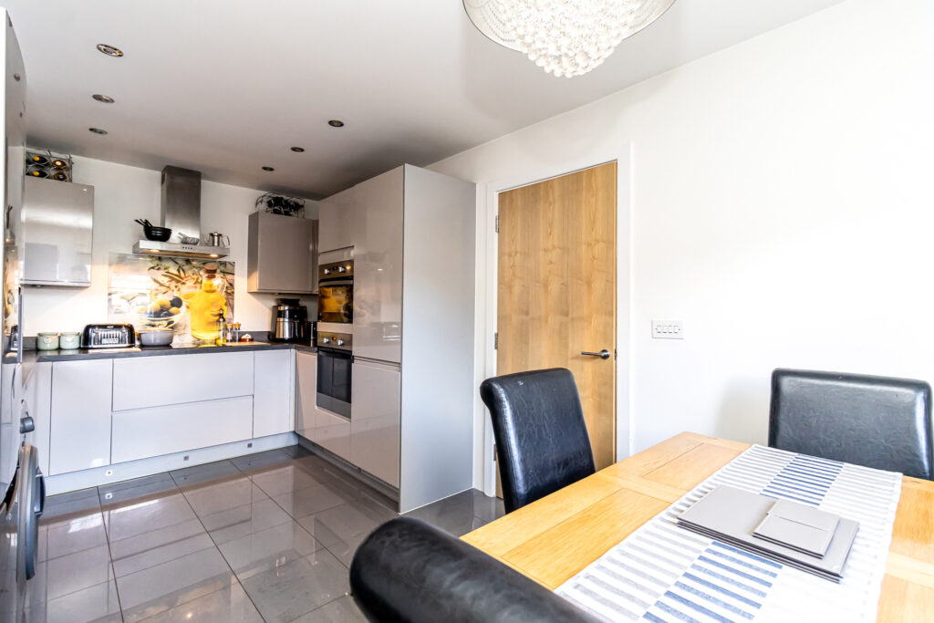 4 bedroom house for sale, St. James Place, Southsea, PO4 – photo 7