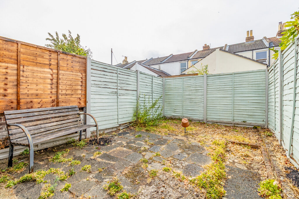 2 bedroom house for sale, Westfield Road, Southsea, PO4 – photo 19