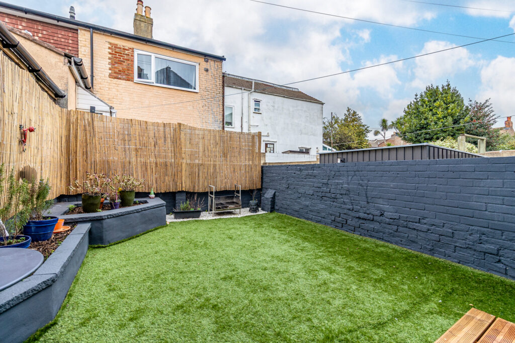 3 bedroom house for sale, Fawcett Road, Southsea, PO4 – photo 13