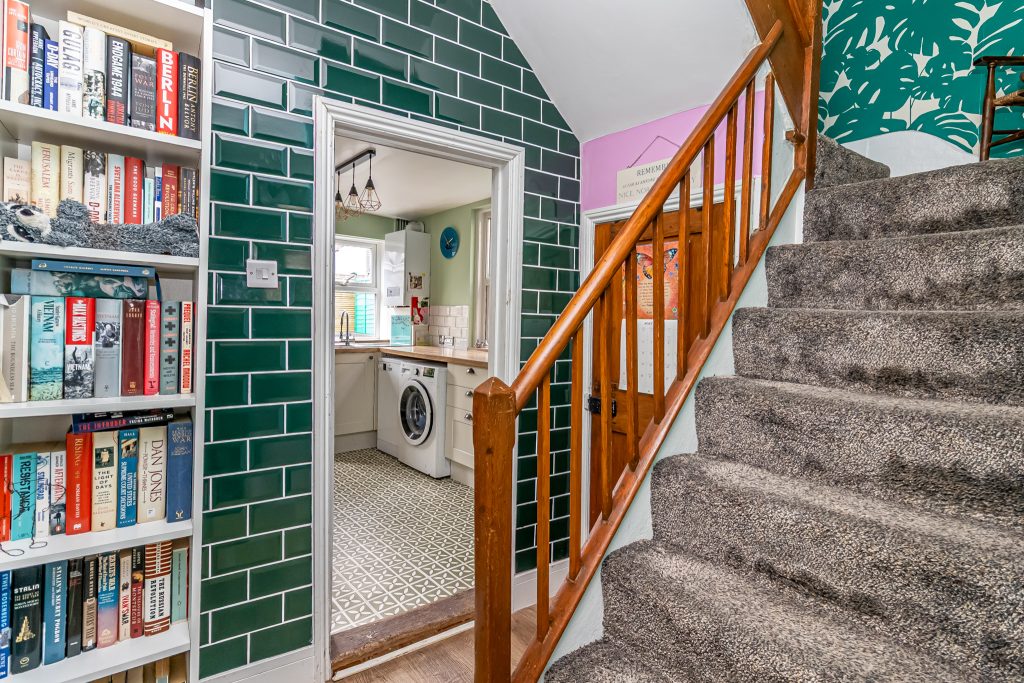 2 bedroom house Sold STC, Cromwell Road, Southsea, PO4 – photo 32