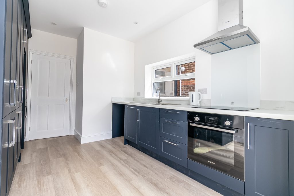 3 bedroom house Sold STC, Grayshott Road, Southsea, PO4 – photo 9